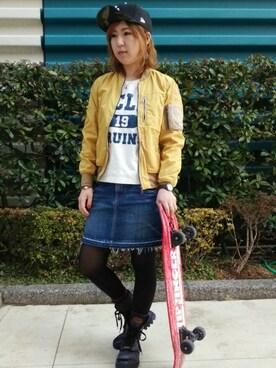 「TYPE BLUE（タイプブルー）のアイテム（スカート）」を使った、Hitomiさん（レディース・161cm）の春コーディネート