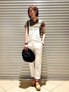 「TYPE BLUE（タイプブルー）のアイテム（サロペット/オーバーオール）」を使った、Hitomiさん（レディース・161cm）の春コーディネート