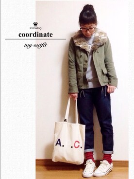 「エコバッグ」｜「アイテム（ミリタリージャケット）」を使った、もちほっぺ☆さん（レディース・153cm）の冬コーディネート