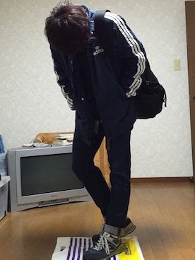 「スキニージーンズ」｜かにかまさん（メンズ・170cm・10代）の秋コーディネート