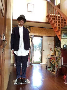 「ロングシャツ」｜「アイテム（セットアップ）」を使った、うめさん（メンズ・179cm）の秋コーディネート