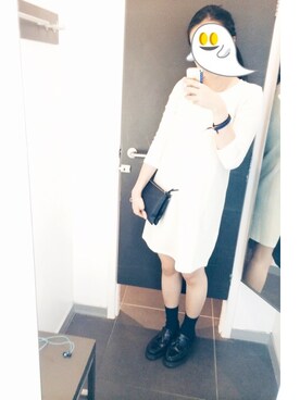 「MONKI（モンキ）のアイテム（トートバッグ）」を使った、fifiさん（レディース・170cm）の秋コーディネート