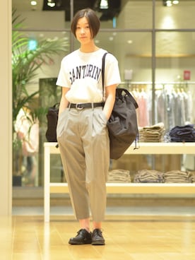 「Morris & Sons（モリスアンドサンズ）のアイテム」を使った、BSHOPみなとみらいスタッフさん（レディース・156cm）の夏コーディネート