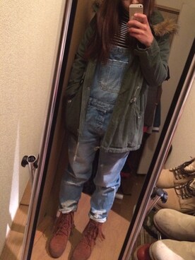「ZARA（ザラ）のアイテム（サロペット/オーバーオール、ブルー系）」を使った、はとぽっぽさん（レディース・158cm）の冬コーディネート