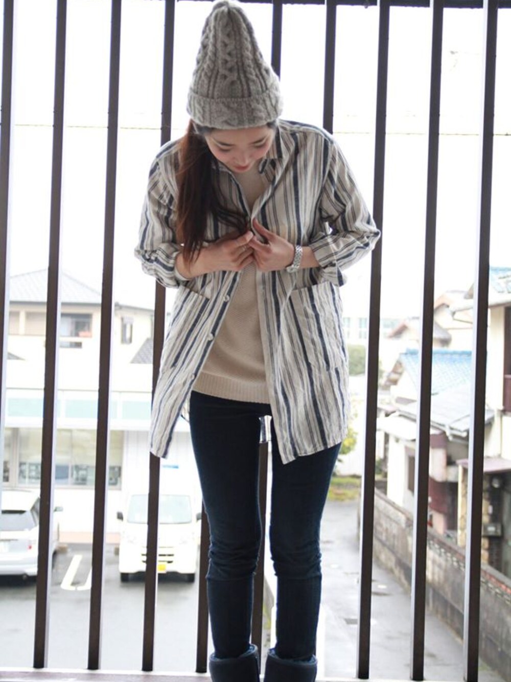 「ワンピース、ニット帽、ストライプ、weac.、ロングシャツ、リネン、スキニーデニム、シャツスタイル、 cliip」｜「TOのweac.（Tシャツ/カットソー、その他）」を使った、cliip.さん（レディース・167cm）の春コーディネートの1枚目の写真