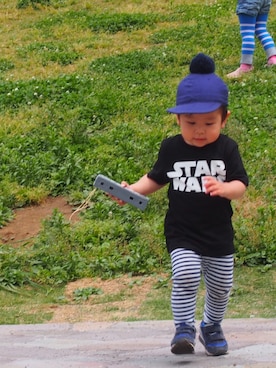 「babyGAP（babyGAP）のアイテム（キャップ、ブルー系）」を使った、ソランティさん（レディース）の夏コーディネート