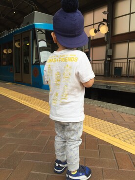 「petit main（プティマイン）の【トーマスコラボ】ロゴデザイン半袖Ｔシャツ（Tシャツ/カットソー、ホワイト系）」を使った、ソランティさん（レディース）の夏コーディネート
