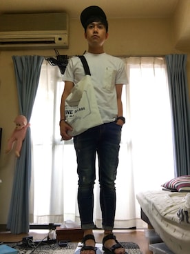 「common.（コモン）のアイテム（バッグ）」を使った、Hirokiさん（メンズ・172cm）の夏コーディネート
