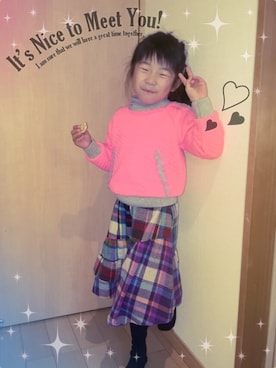 「fafa（フェフェ）のアイテム（スウェット）」を使った、meisanさん（キッズ・110cm）の冬コーディネート