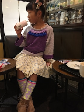 「fafa（フェフェ）のアイテム（スウェット）」を使った、meisanさん（キッズ・110cm）の秋コーディネート