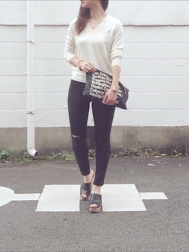 「UNIQLO（ユニクロ）のWOMEN ウルトラストレッチジーンズ（デニムパンツ）」を使った、YUKIさん（レディース・155cm）の秋コーディネート