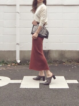 YUKIさんの「WOMEN メリノブレンドリブスカート」を使ったコーディネート