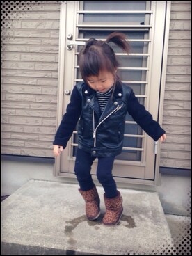 「ワントーンコーデ」｜「アイテム（ライダースジャケット）」を使った、iorin...さん（キッズ・80cm）の冬コーディネート