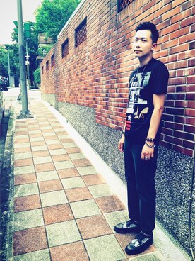 「Chrome Hearts」｜「アイテム（その他シューズ）」を使った、史丹利。マコトさん（メンズ・181cm）の夏コーディネート