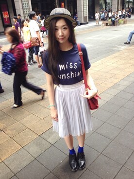 「LILY BROWN（リリーブラウン）のアイテム（キャップ）」を使った、Zooeyさん（レディース・164cm）の秋コーディネート