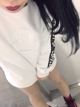 「UNIF」｜「アイテム（スウェット）」を使った、ナ  ツ  キさん（レディース・154cm）の春コーディネート