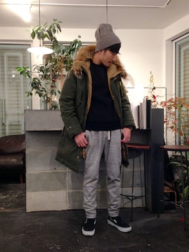 「FILSON（フィルソン）のアイテム（ダウンジャケット/コート）」を使った、MiULiiR  / Tommyさん（メンズ・170cm）の冬コーディネート