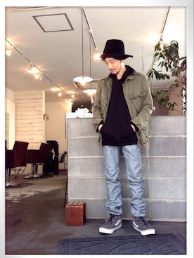 「REMI RELIEF（レミレリーフ）のアイテム」を使った、MiULiiR  / Tommyさん（メンズ・170cm）の冬コーディネート