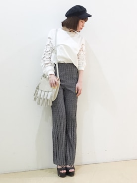 「アイテム（チョーカー）」を使った、Narcissus-japanさん（レディース・160cm）の春コーディネート