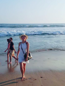 「white dress」｜Deborah Hippocreneさん（レディース・173cm）の夏コーディネート