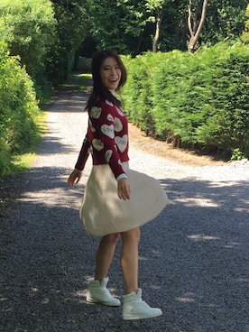「skirt」｜「アイテム（スウェット）」を使った、EmilyLim佩琦さん（レディース・170cm）の秋コーディネート