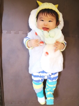 「アイテム（レッグウォーマー、グリーン系）」を使った、memimemimiさん（キッズ・70cm）の冬コーディネート