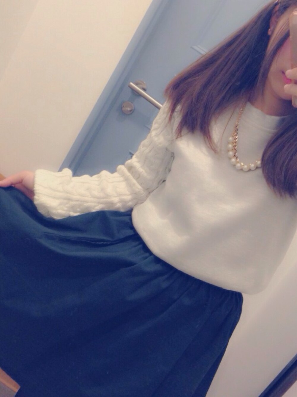 「LOWRYS FARMのアイテム（スウェット、グレー系）」を使った、きゃろさん（レディース・145cm）の冬コーディネートの1枚目の写真