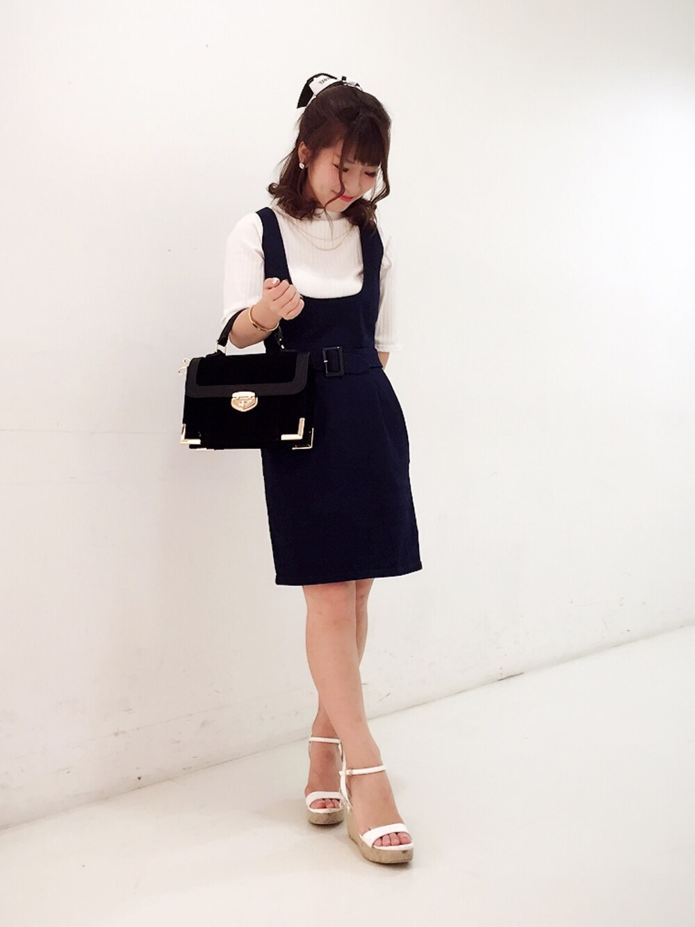 「サロペット、デニム、シンプル」｜「CECIL McBEEのアイテム（ワンピース/ドレス、ブルー系）」を使った、きゃろさん（レディース・145cm）の夏コーディネートの1枚目の写真