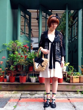 「juju（ジュジュ）のレインシューズ（レインシューズ、ブラック系）」を使った、にゃにゃさん（レディース・161cm）の春コーディネート