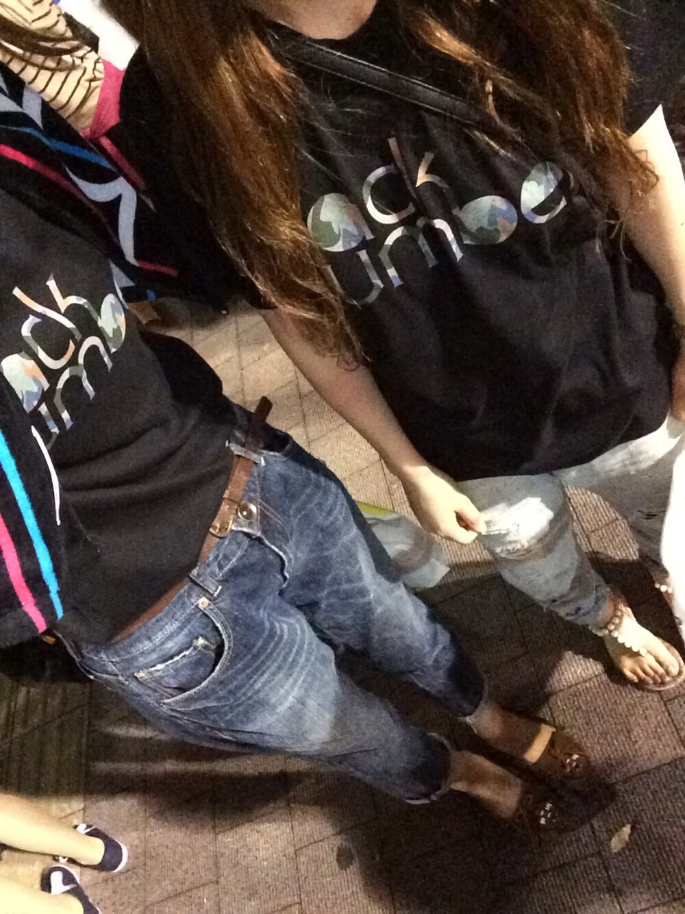 「ライブ、ライブTシャツ、back number」｜「BACK NUMBERのback numberタオル（その他、ブラック系）」を使った、あーちゃんさん（レディース・173cm）の秋コーディネートの1枚目の写真
