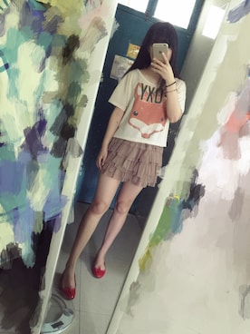 「FOREVER 21（フォーエバー トゥエンティーワン）のアイテム（Tシャツ/カットソー、ベージュ系）」を使った、鹅妹子婴さん（レディース・158cm）の春コーディネート