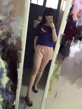 「UNIQLO（ユニクロ）のアイテム（Tシャツ/カットソー、ブルー系）」を使った、鹅妹子婴さん（レディース・158cm）の春コーディネート