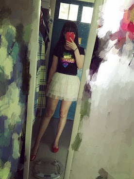 「Love Moschino（ラブモスキーノ）のアイテム（Tシャツ/カットソー、ブラック系）」を使った、鹅妹子婴さん（レディース・158cm）の夏コーディネート