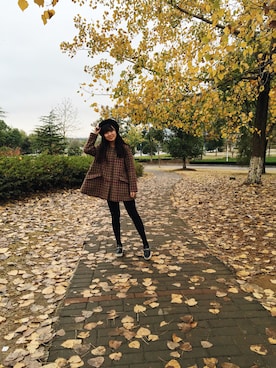 「STELLA McCARTNEY（ステラマッカートニー）のアイテム（モカシン/デッキシューズ、ブラック系）」を使った、鹅妹子婴さん（レディース・158cm）の秋コーディネート