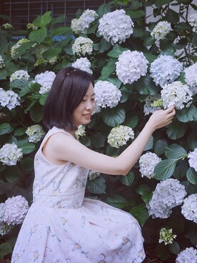 「SNIDEL（スナイデル）のアイテム（ワンピース、ピンク系）」を使った、鹅妹子婴さん（レディース・158cm）の夏コーディネート