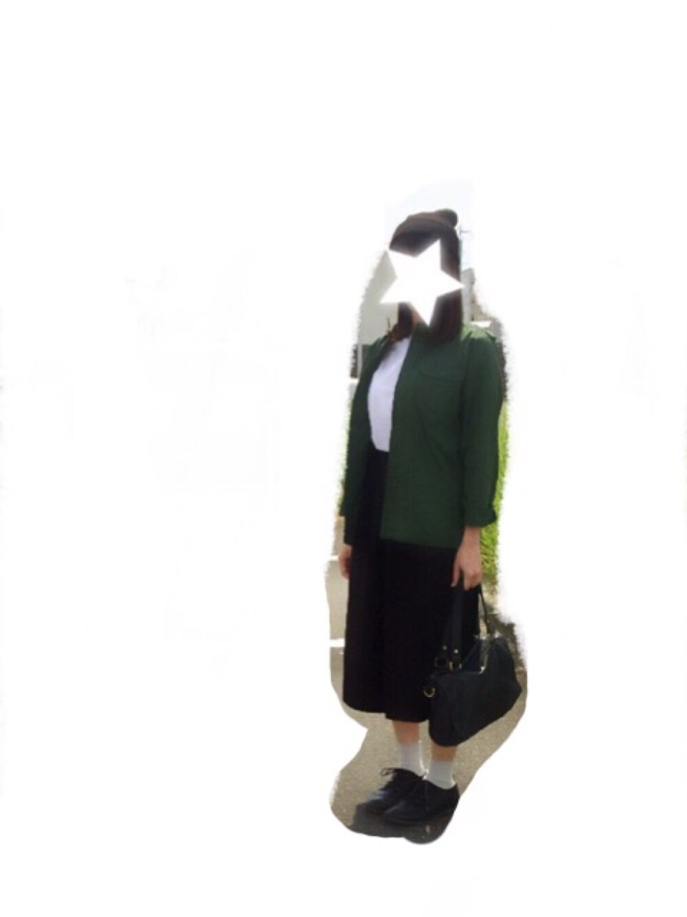 「しまむらのアイテム（シャツ/ブラウス、グリーン系）」を使った、na_yさん（レディース・150cm）の秋コーディネートの1枚目の写真