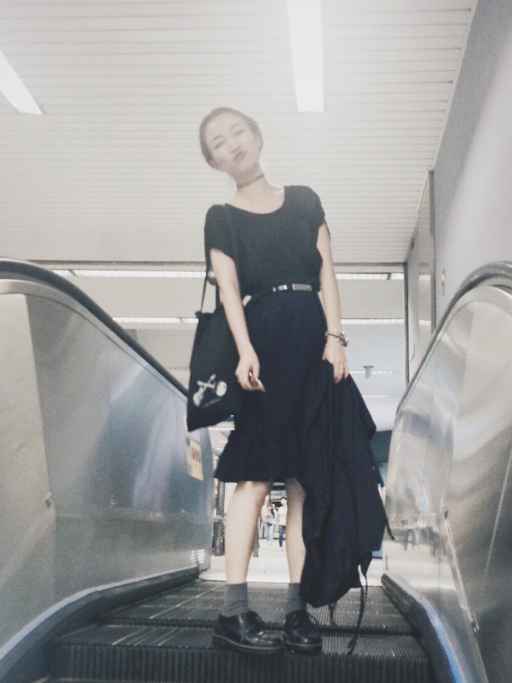 「Japan、Hong Kong、girl、navy、vintage、stripe、chiffon」｜「ZARAのアイテム（Tシャツ/カットソー、ブラック系）」を使った、maness.kmyさん（レディース・154cm）の春コーディネートの1枚目の写真