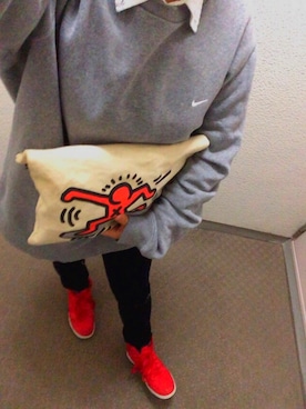 「Keith Haring（キース・ヘリング）のアイテム（バッグ）」を使った、miho☺︎︎さん（レディース・163cm）の春コーディネート