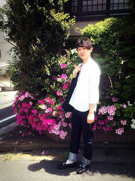 「INDISPENSABLE （インディスペンサブル）のアイテム」を使った、黒坂学さん（メンズ・171cm）の春コーディネート