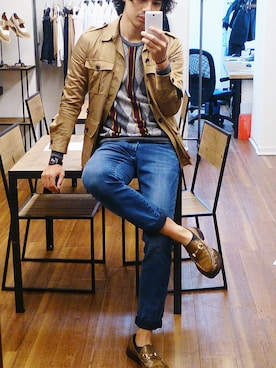 「RADOのアイテム（アナログ腕時計）」を使った、shimaさん（メンズ・183cm）の秋コーディネート