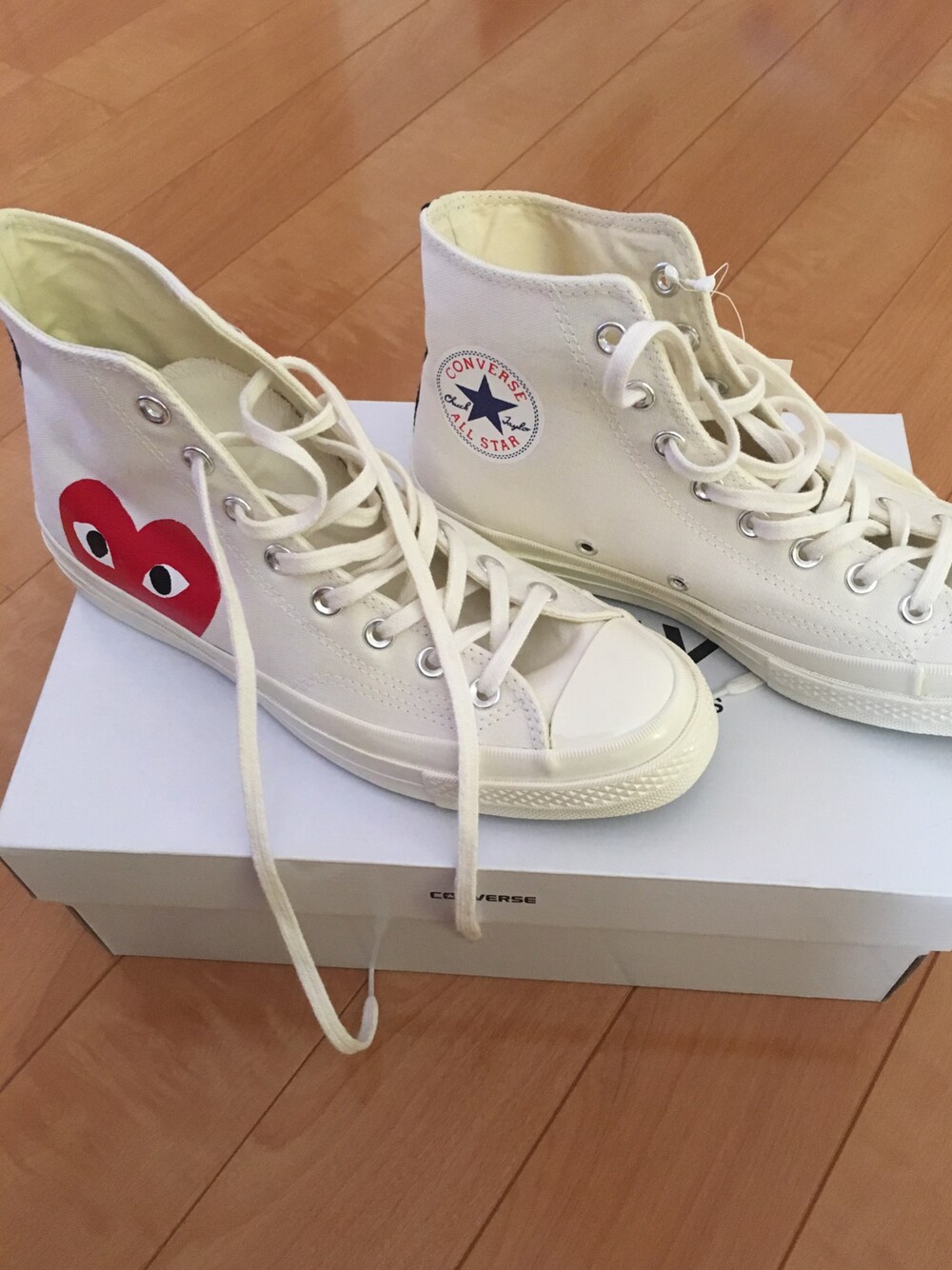 「コムデギャルソン、コンバース、白スニーカー、コラボ」｜「CONVERSEのアイテム（スニーカー、ホワイト系）」を使った、a2cさん（メンズ・167cm）の冬コーディネートの1枚目の写真
