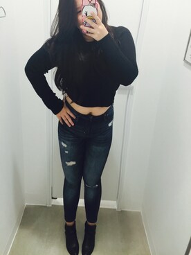 「TAIPEI」｜「アイテム（ブーティ）」を使った、Carina Liさん（レディース・166cm）の秋コーディネート