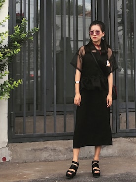 「MONKI（モンキ）のアイテム（シューズ）」を使った、sekikaさん（レディース・165cm）の冬コーディネート