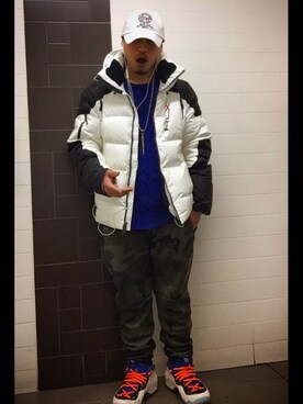 「アイテム（ダウンジャケット/コート）」を使った、Young Dieさん（メンズ・161cm・20代）の春コーディネート