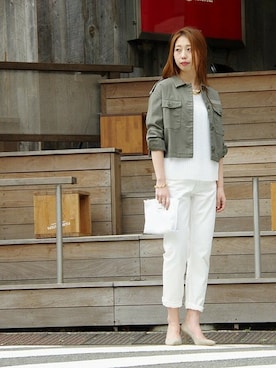 「Spick & Span（スピックアンドスパン）のアイテム（その他パンツ）」を使った、AiRIさん（レディース・160cm）の春コーディネート