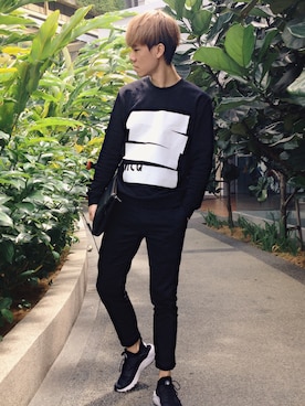 「TOPMAN（トップマン）のアイテム（スラックス）」を使った、Juun_Alexanderさん（メンズ・178cm）の春コーディネート
