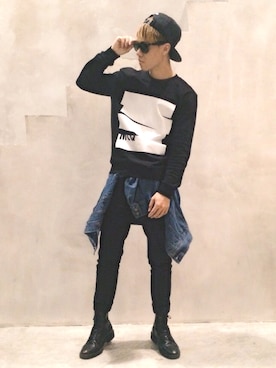 「McQ Alexander McQueen（マックキューアレキサンダーマックイーン）のアイテム（トップス）」を使った、Juun_Alexanderさん（メンズ・178cm）の春コーディネート
