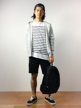 「HVC（エイチブイシー）のアイテム（パーカー）」を使った、ryuto irieさん（メンズ・176cm）の春コーディネート