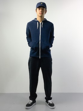 「HELLY HANSEN（ヘリーハンセン）のアイテム（パーカー）」を使った、ryuto irieさん（メンズ・176cm）の春コーディネート