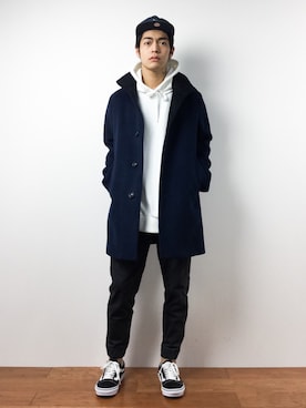 「stussy」｜「アイテム（ステンカラーコート）」を使った、ryuto irieさん（メンズ・176cm）の秋コーディネート